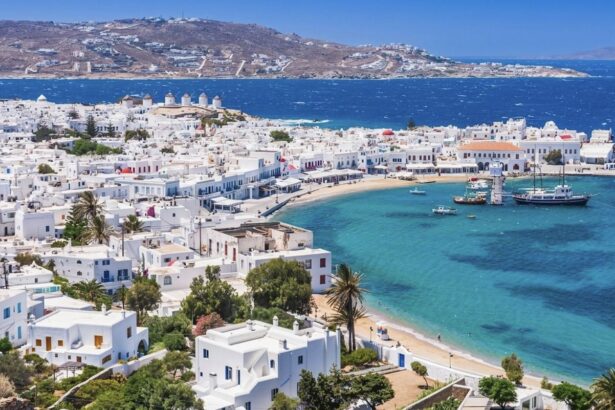 7 Top Travel Experts Reveal the Places You Should Avoid Visiting This Autumn