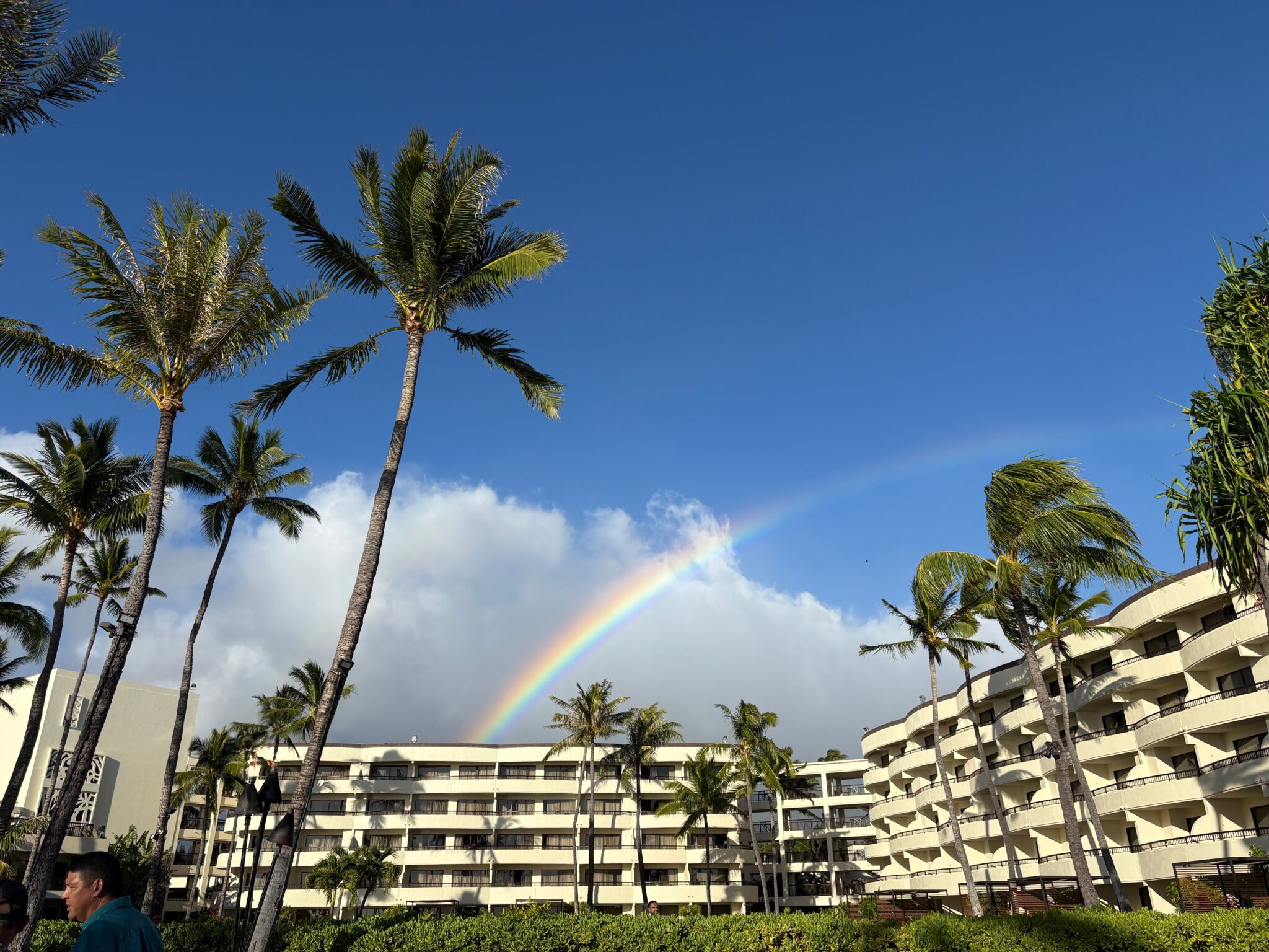 Indulge in a Luxurious Hawaii VIP Beach Getaway with Just 200,000 Marriott Bonvoy Points!