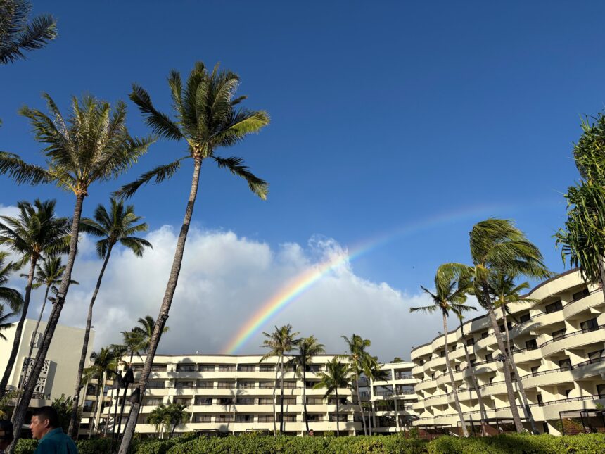 Indulge in a Luxurious Hawaii VIP Beach Getaway with Just 200,000 Marriott Bonvoy Points!