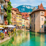 Discover the Enchanting “Venice of France”: Europe’s Hidden Gem for Fall Travel