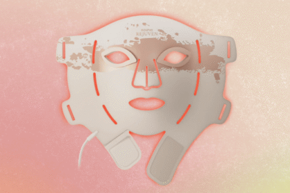 The RENPHO Red Light Mask Is on Sale for 30% Off on Amazon Right Now